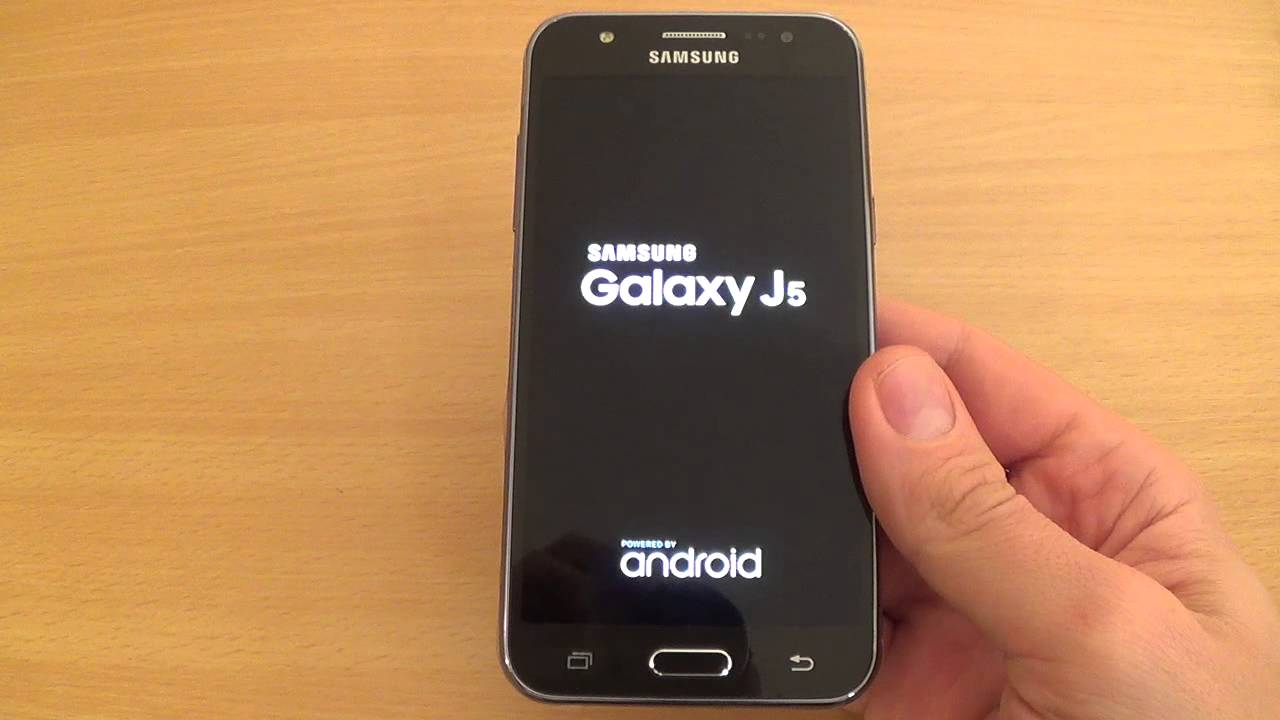 Cum sa va reparati Samsung Galaxy J5 care este blocat pe sigla Samsung in timpul pornirii